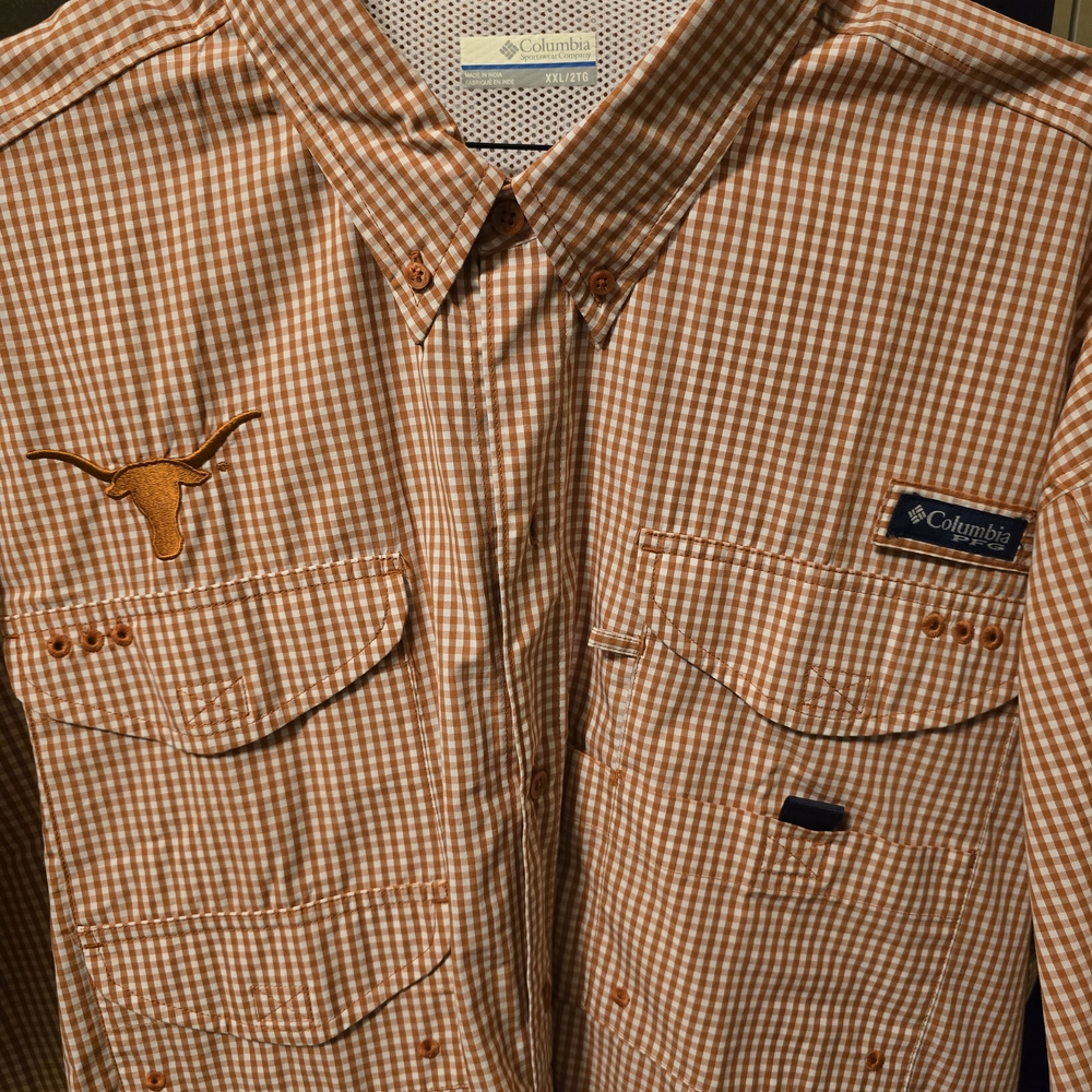 Texas Longhorns Columbia Tan Gingham Outdoor SPF 40 Shirt